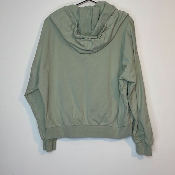 Young, Fabulous, and Broke Monroe Cowl Neck Cropped Hoodie M - Picture 3 of 5